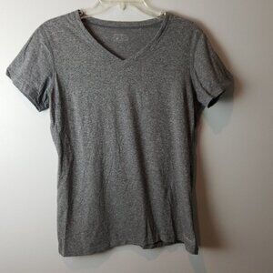 Eddie Bauer FreeDry V-neck T-Shirt Large